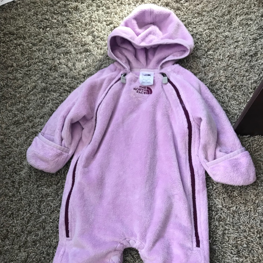 Northface snowsuit 3-6mo